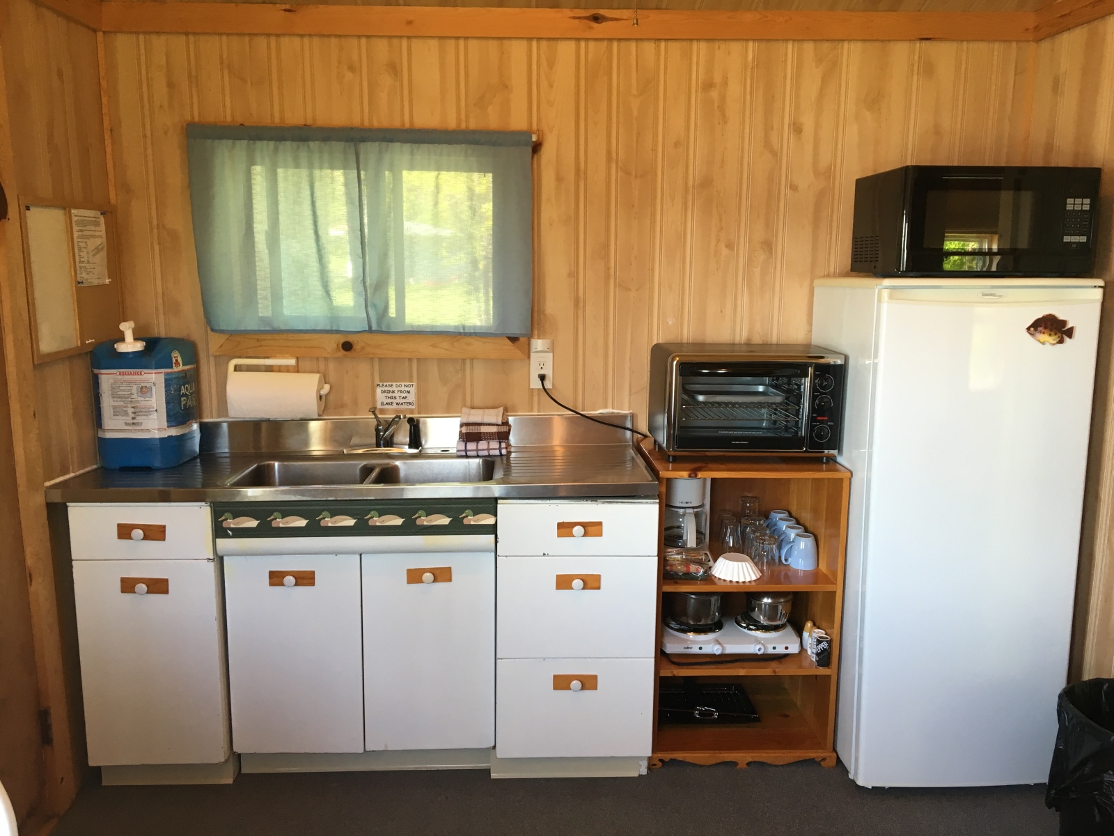 Squirrel Lodge – Squirrel Lodge