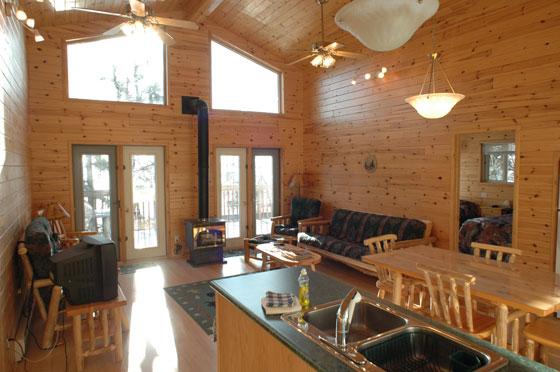 Cabin Falcon Ridge Cottage — Stanley’s Resort – Stanley’s Resort