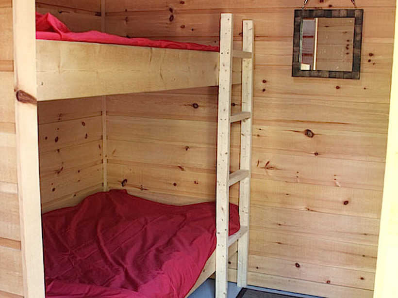 Chalet Le Bunkhouse — Voyageur Quest – Voyageur Quest