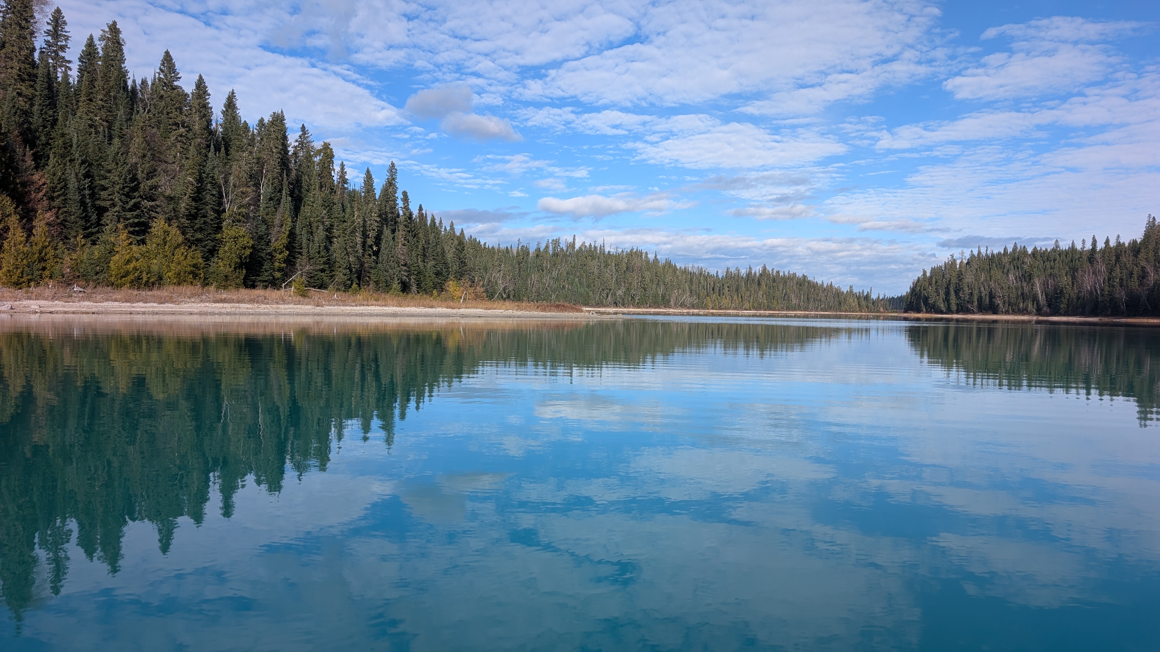 Photo de Follow Her North dans le District de Cochrane, On