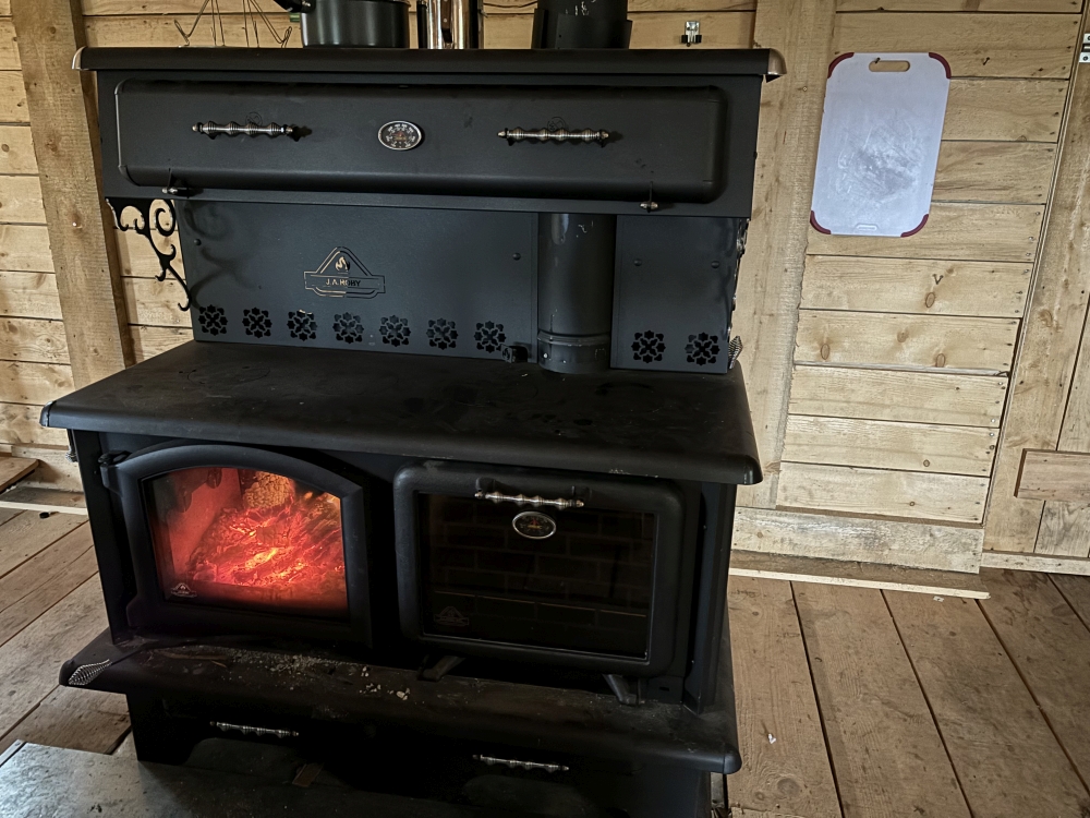 ECO Mountaintop Cabin — Chapleau Lodge – Chapleau Lodge
