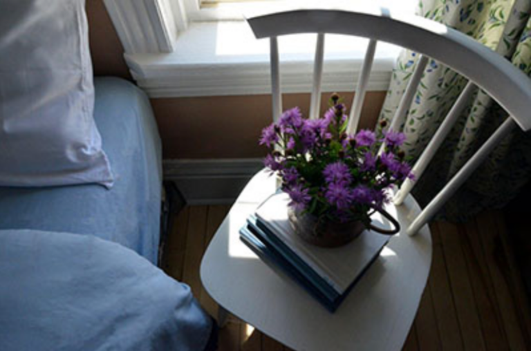 B&B: The Russet Room – Timberlane Rustic Lodges
