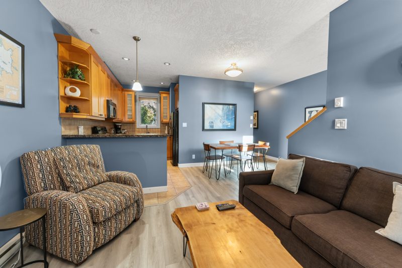 Chalet Maisons de ville de vacances — Sooke Harbour Resort & Marina Fishing Charters – Sooke Harbour Resort & Marina Fishing Charters