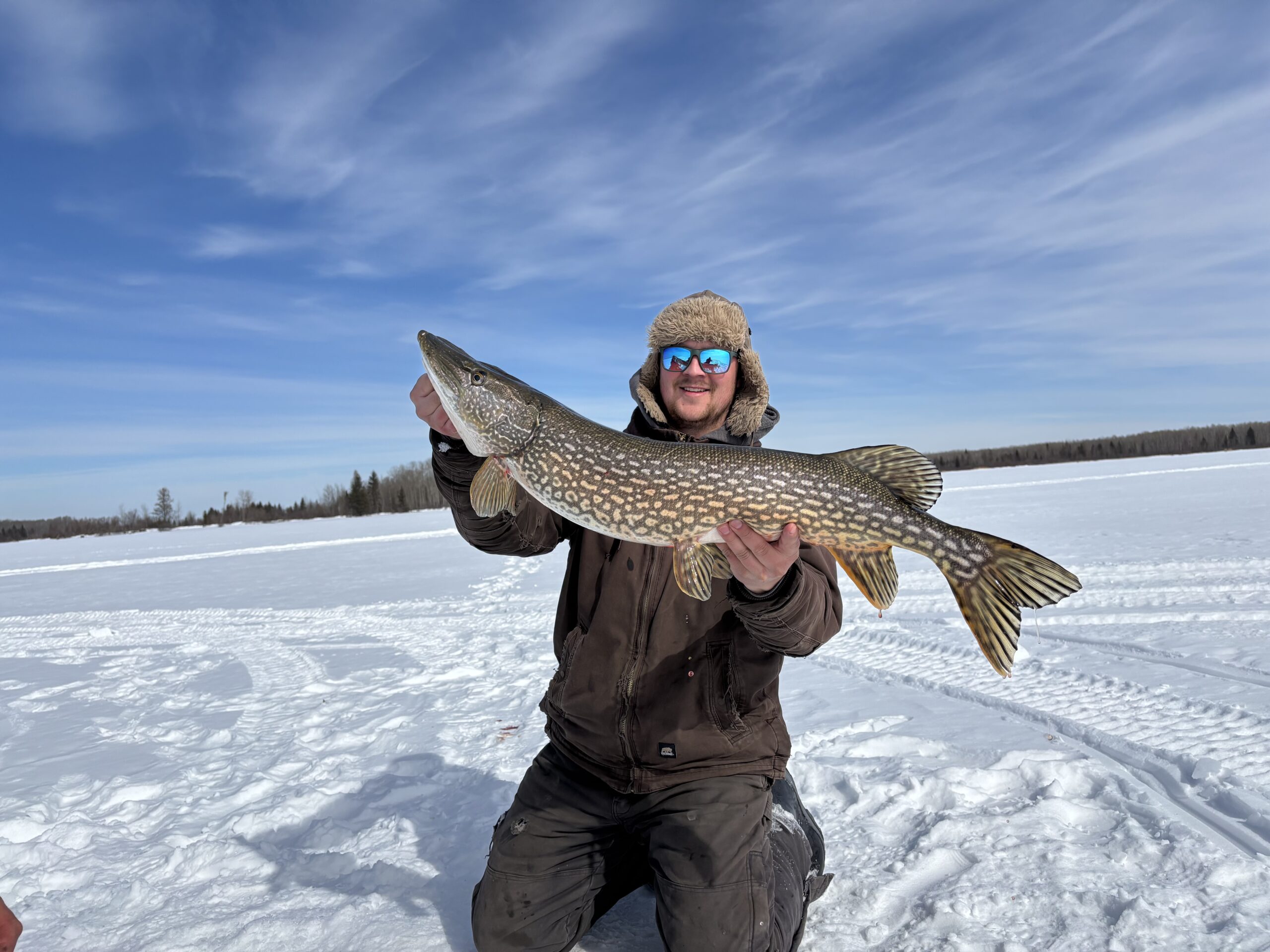 Photo de Bone Quest Outfitters dans les Parkland, Sk