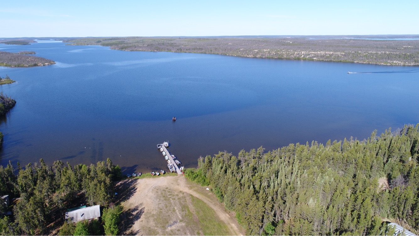 Photo de Davin Lake Lodge dans la Forêt boréale, Sk