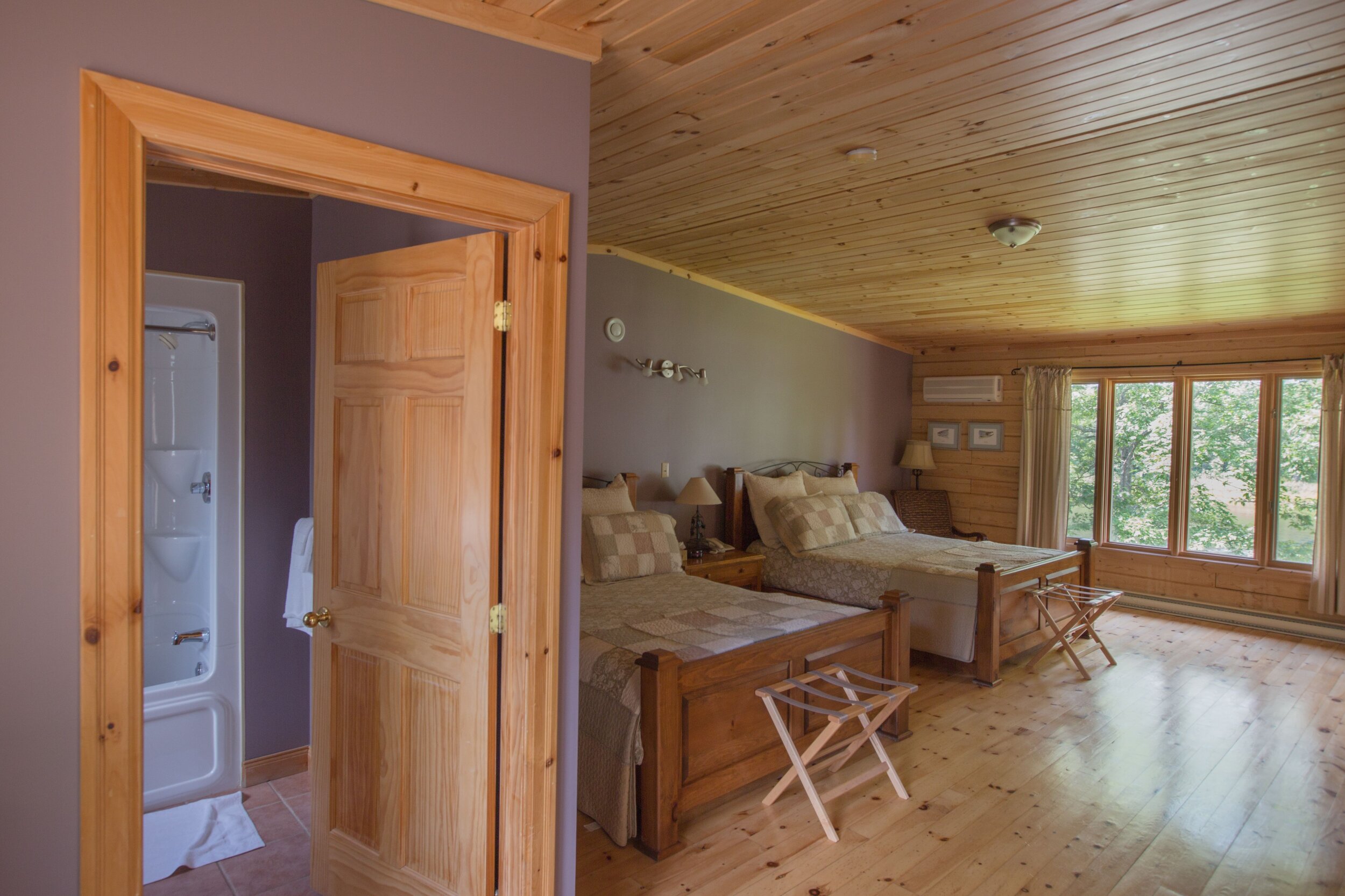 Auberge Ledges Inn — Ledges Inn – Ledges Inn