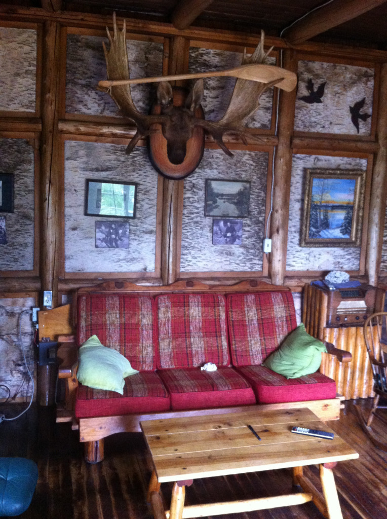 Cabin La Grande Maison — Pourvoirie Sud Lac Choiseul – Pourvoirie Sud Lac Choiseul