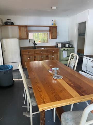 Cabin Water’s Edge Cabin: Cozy With Stunning Views — Pourvoirie du Lac Forant – Pourvoirie du Lac Forant